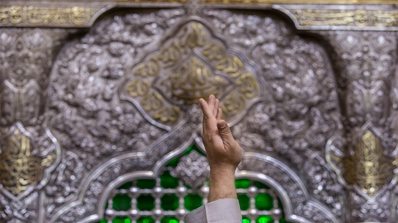 Extra pieces added to the lattice-enclosed tomb of Imam Hussain(AS) Holy Shrine facilitate pilgrims' traffic.