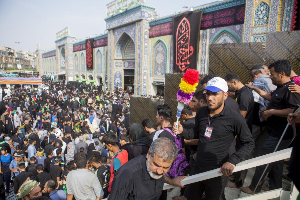 Al-Abbas(AS) Holy Shrine deploys a number of guides in and out of the Holy Shrine.