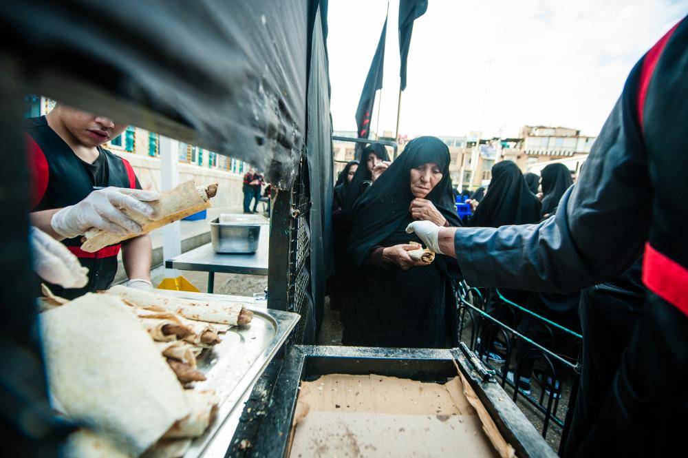 More than 45 thousand meals distributed daily by the host restaurant of Aba al-Fadl al-Abbas (PBUH).