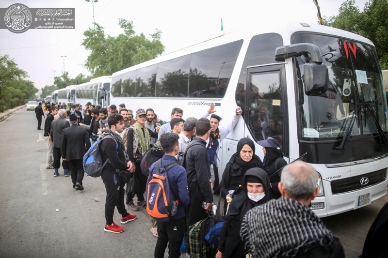 Machinery Department in the Holy Shrine of Imam Ali (PBUH) Transports the Arbaeen Pilgrims.