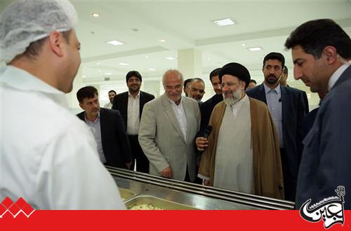 Grand Custodian of Astan Quds Razavi Visited the Preparation Stages of the Islamic World’s Biggest Break-Fast Banquet