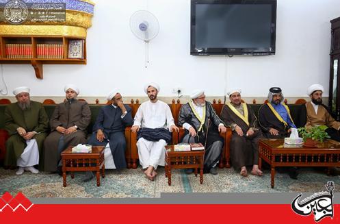 An Iraqi delegation from the Sunni Endowment visited the Holy Shrine of Imam Ali (PBUH).