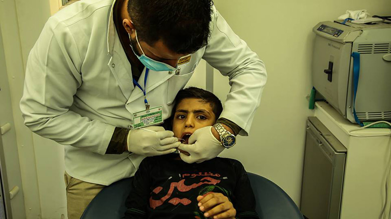 Mobile dental clinic to treat Arba'een pilgrims.